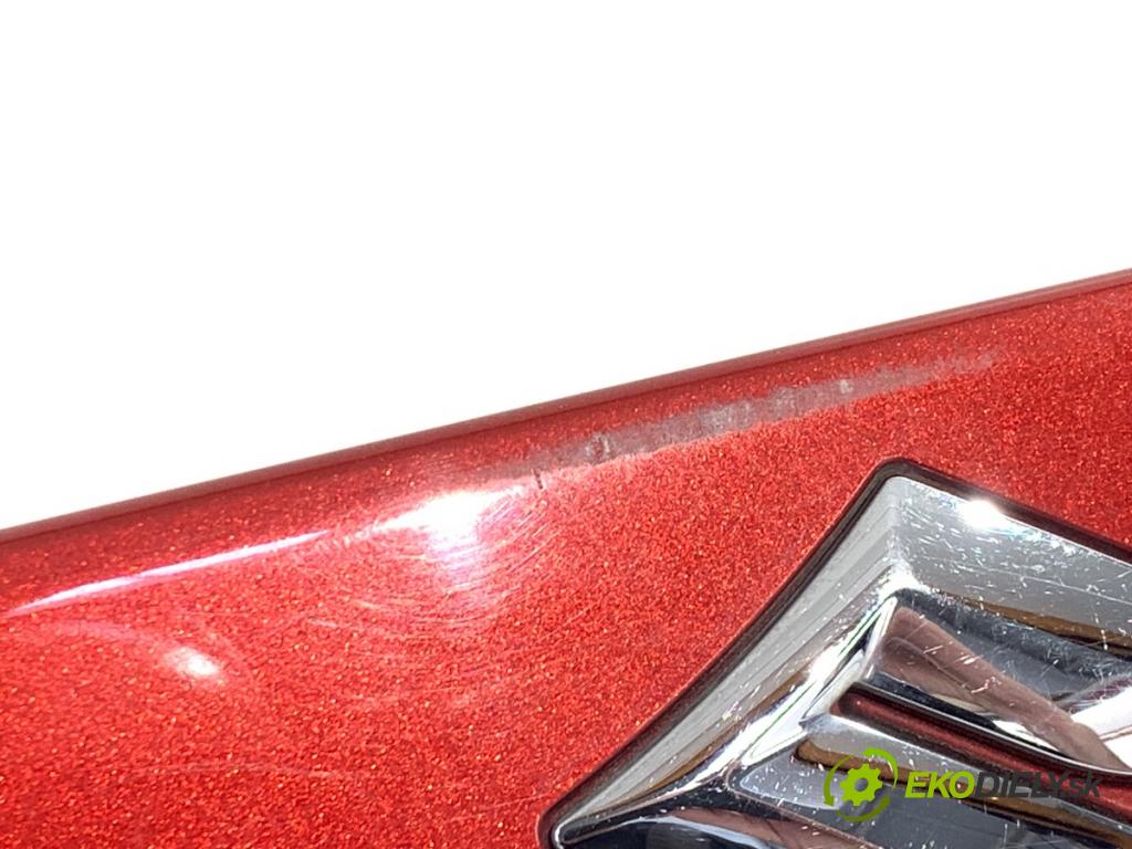 SUZUKI SX4 liftback 2019 103 kW 1.4 T (AKK 414) 1373 lišta dveří zadní část