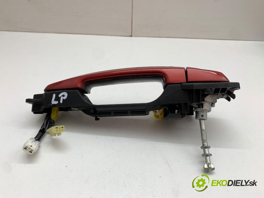SUZUKI SX4 liftback 2019 103 kW 1.4 T (AKK 414) 1373 klika vnejší levý přední část