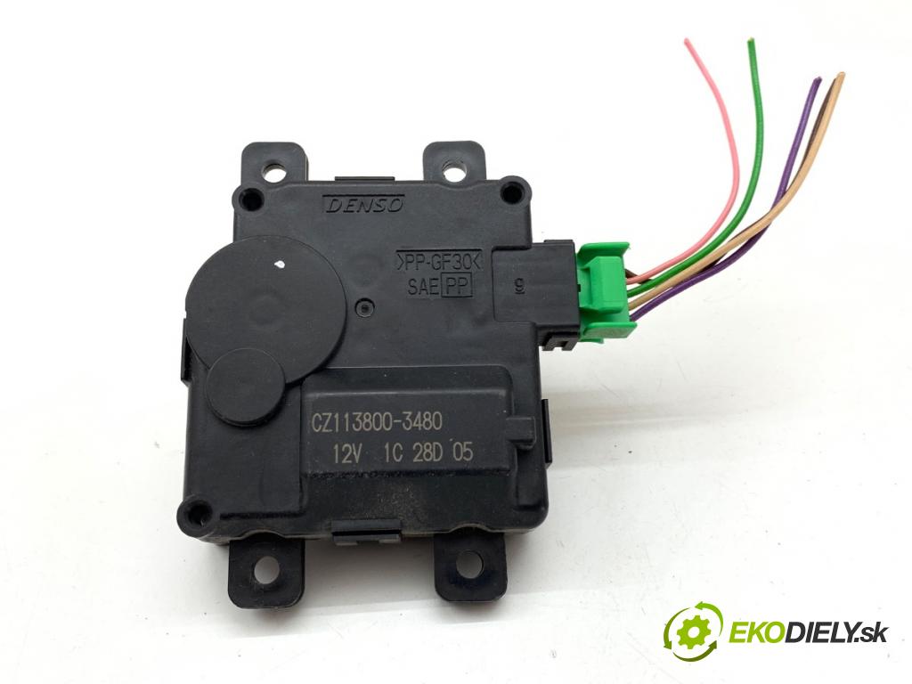 SUZUKI SX4 liftback 2019 103 kW 1.4 T (AKK 414) 1373 motor topení 113800-3480