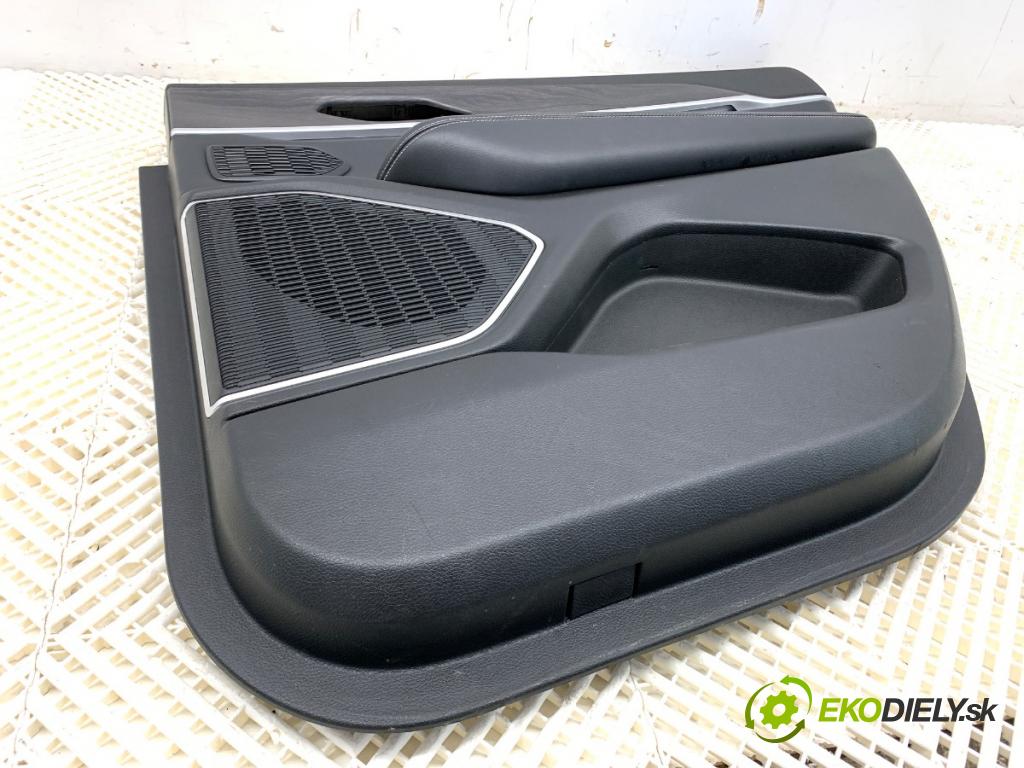 JEEP GRAND CHEROKEE WL SUV 2021 210 kW 3.6 4WD 3604 čalúnenie Dvere pravy zad