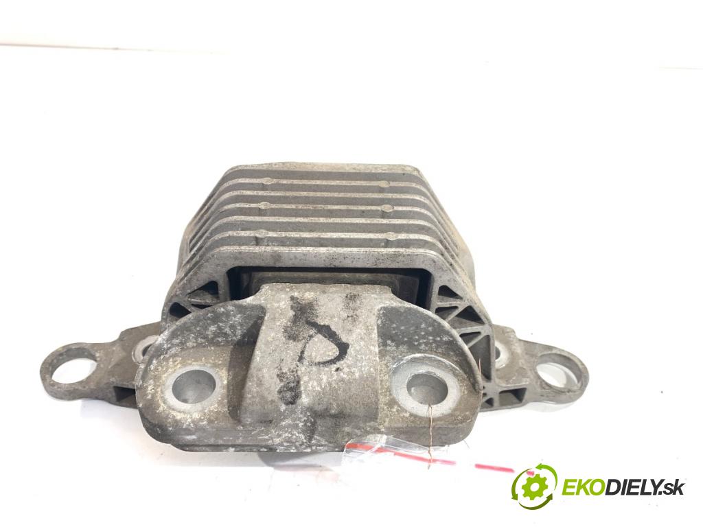 OPEL INSIGNIA B liftback 2018 147 kW 1.6 Turbo (68) 1598 Držiak Motor 39169709