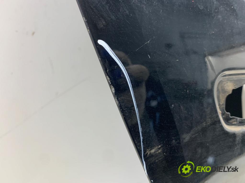 LEXUS CT liftback 2020 100 kW 200h (ZWA10_) 1798 Dvere pravy zad