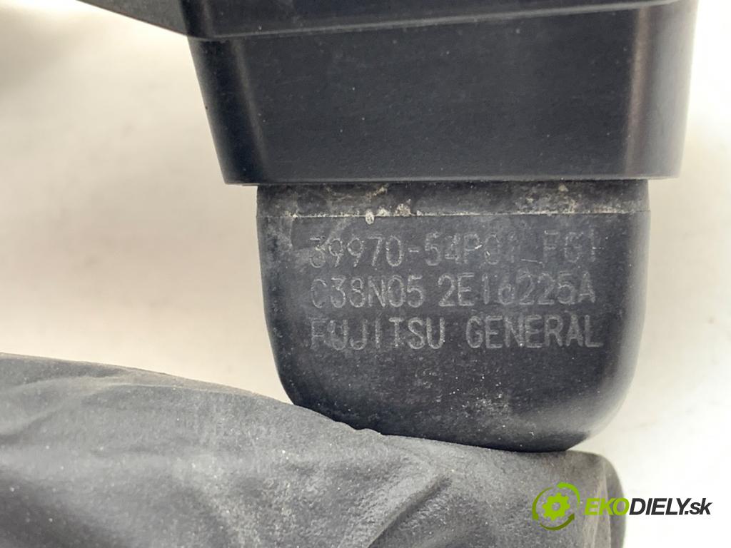 SUZUKI SX4 liftback 2019 103 kW 1.4 T (AKK 414) 1373 KAMERA ZPĚT: 39970-54P01