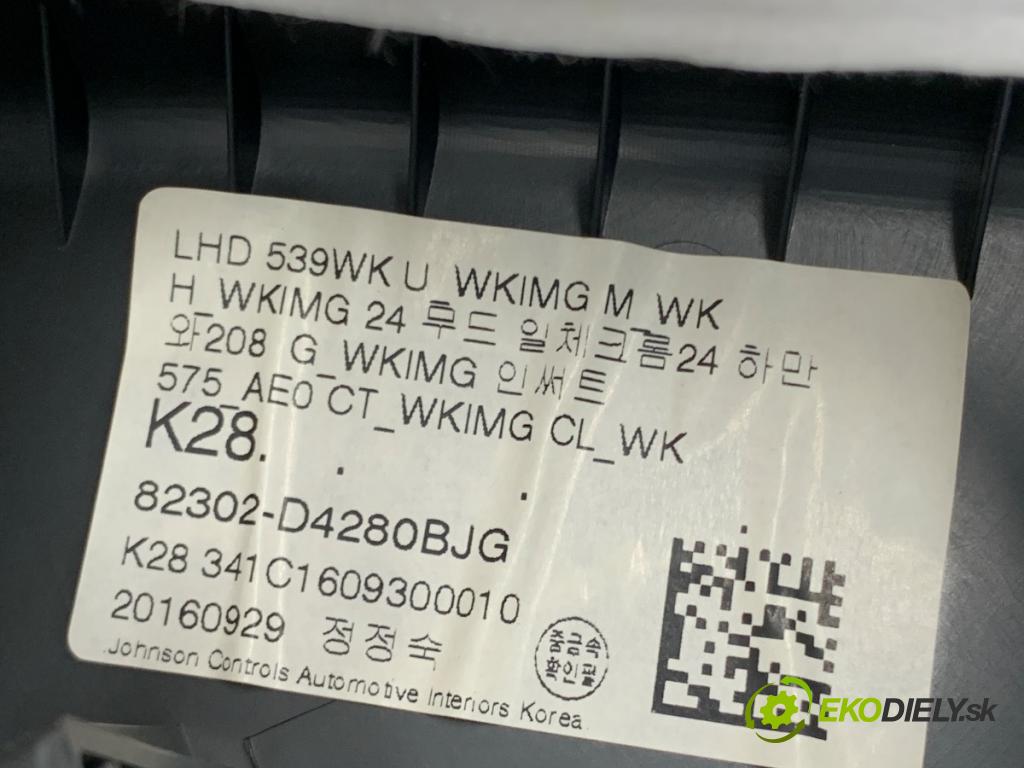 KIA OPTIMA Kombi 2016 104 kW 1.7 CRDi 1685 čalúnenie Dvere pravy predný