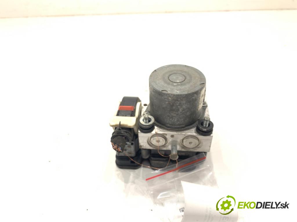 OPEL INSIGNIA B Kombi 2017 121 kW 1.5 (35) 1490 Pumpa ABS 84257236 (Pumpa ABS)