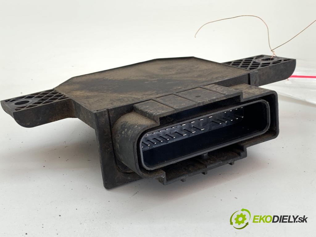 OPEL INSIGNIA B Kombi 2017 121 kW 1.5 (35) 1490 modul pumpy paliva 13519126