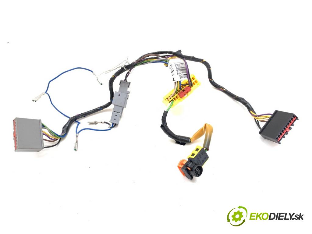 OPEL INSIGNIA B Kombi 2017 121 kW 1.5 (35) 1490 káblovačka silenbloku airbag 