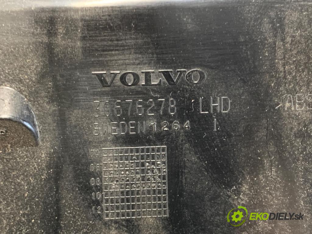 VOLVO V70 III Kombi 2010 170 kW 2.5 T 2521 přihrádka kastlík spolujezdce 30676278 (Přihrádka (kastlík))