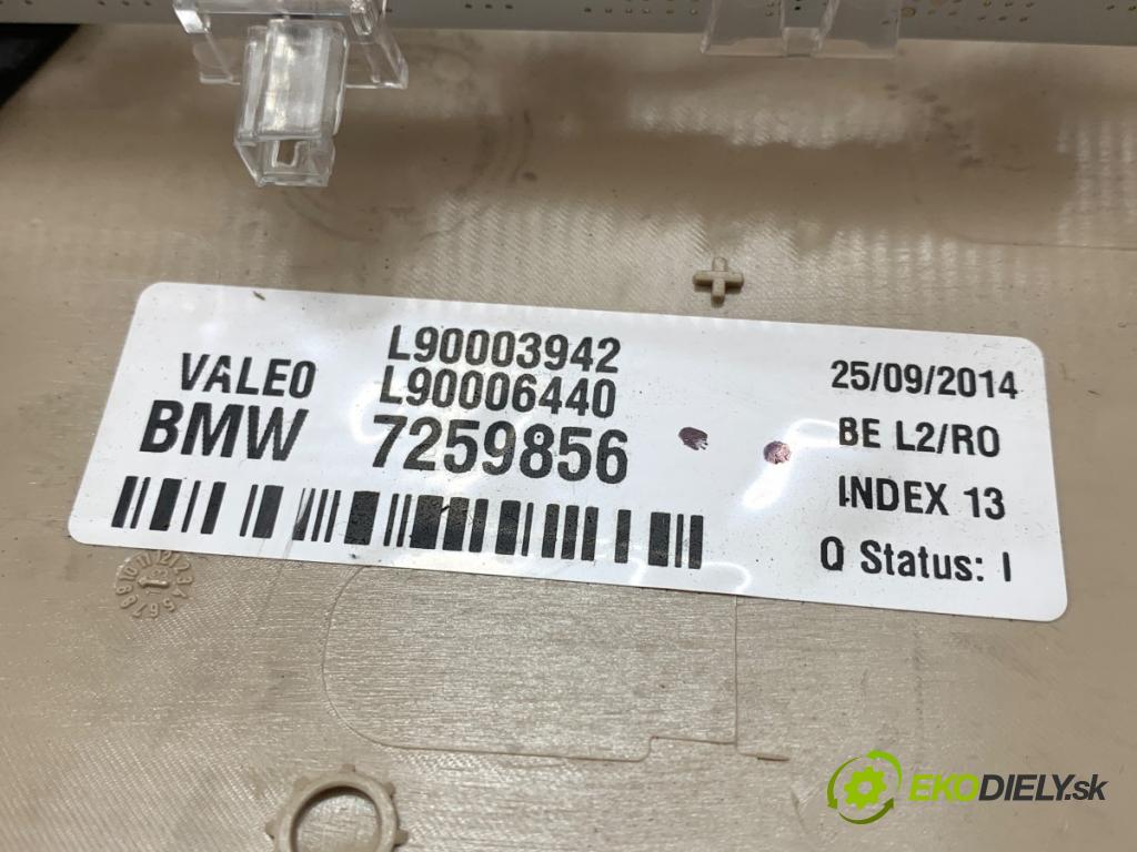 BMW F30 sedan 2014 155 kW 325 d 1995 světlo brzdových světel 7259856