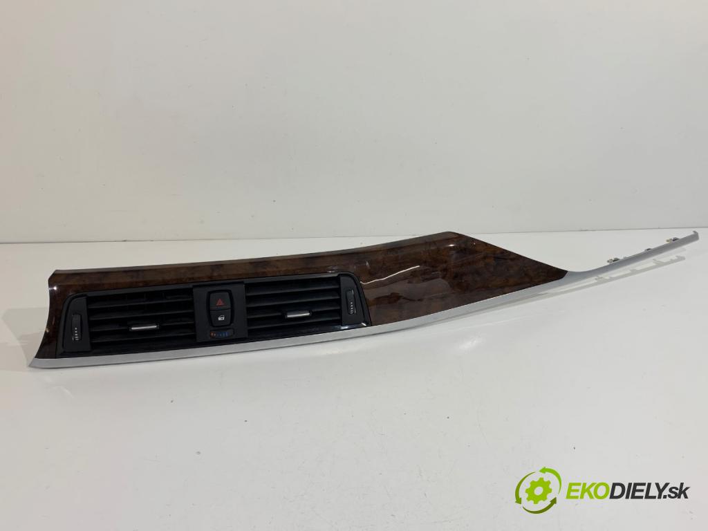 BMW F30 sedan 2014 155 kW 325 d 1995 mří topení přední část 9231229