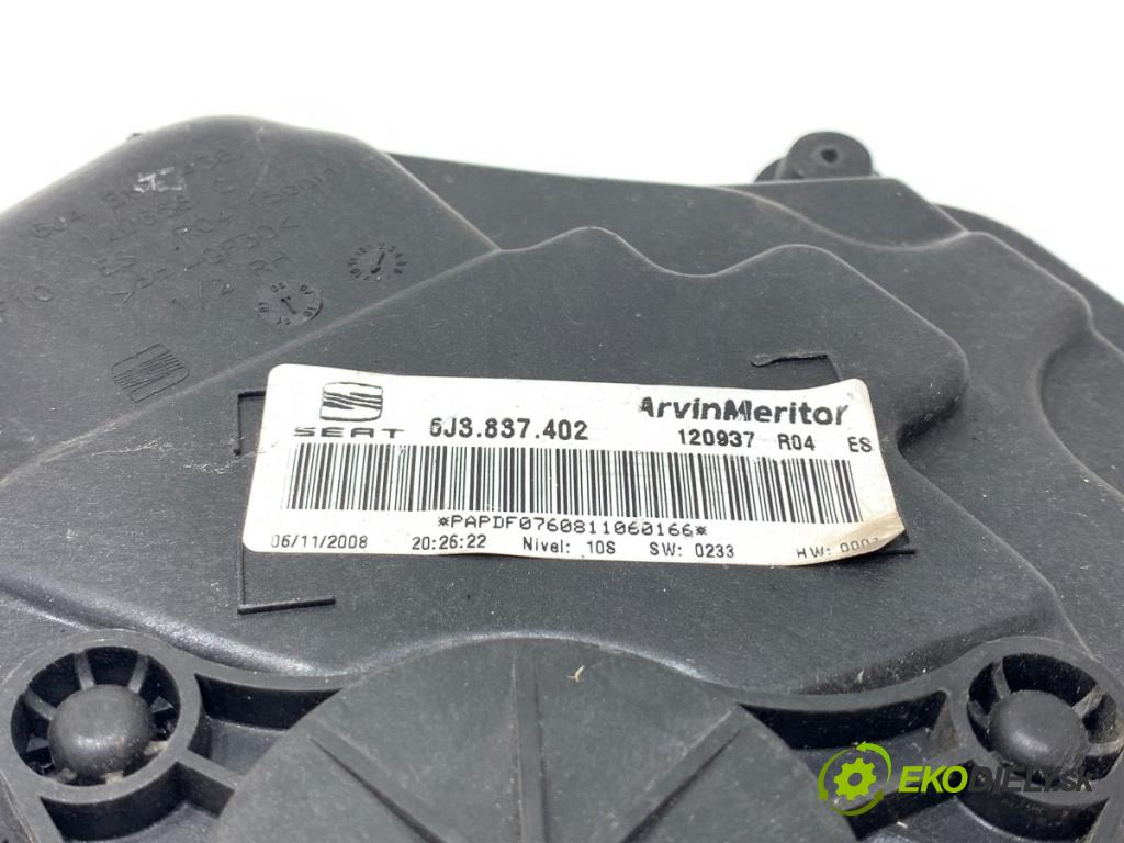 SEAT IBIZA IV liftback 2009 51 kW 1.2 1198 mechanismus okna pravý přední část 6J3837402