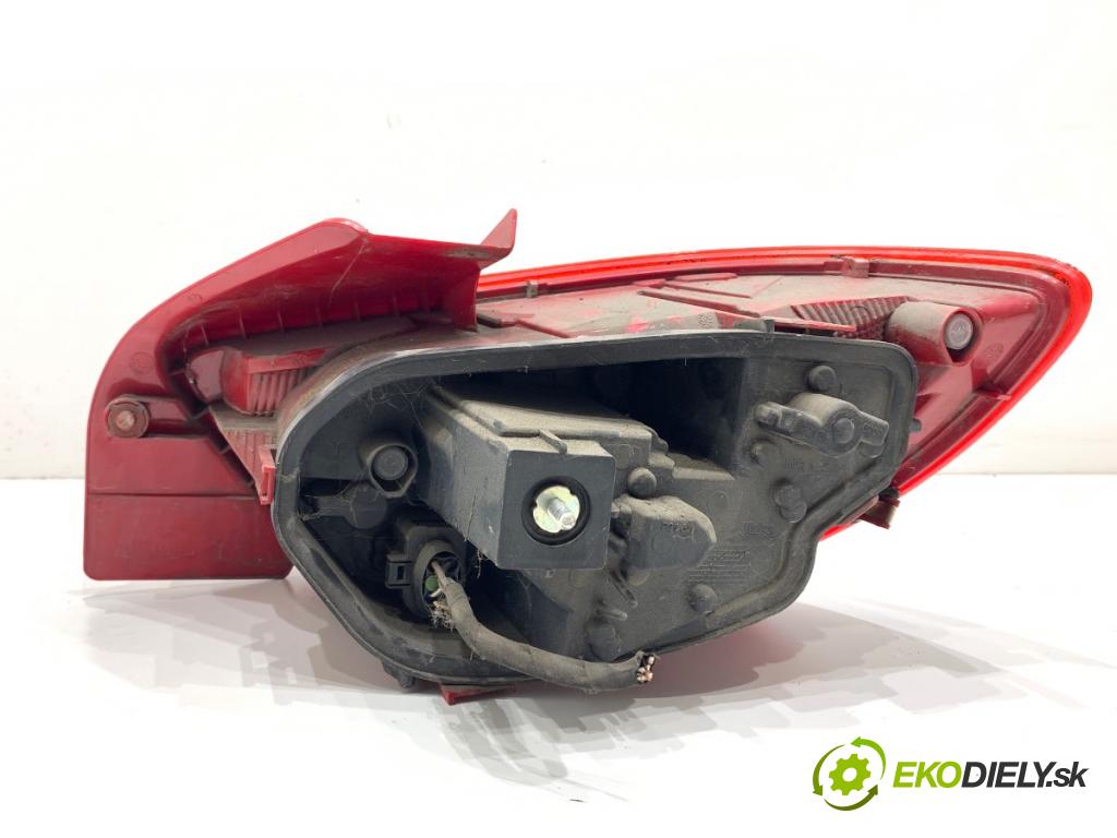 SEAT IBIZA IV liftback 2009 51 kW 1.2 1198 světlo levý zadní část 89319499