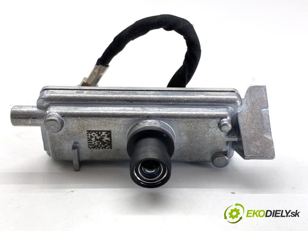 JEEP GRAND CHEROKEE WL SUV 2021 210 kW 3.6 4WD 3604 KAMERA okna prednej P04672800AB