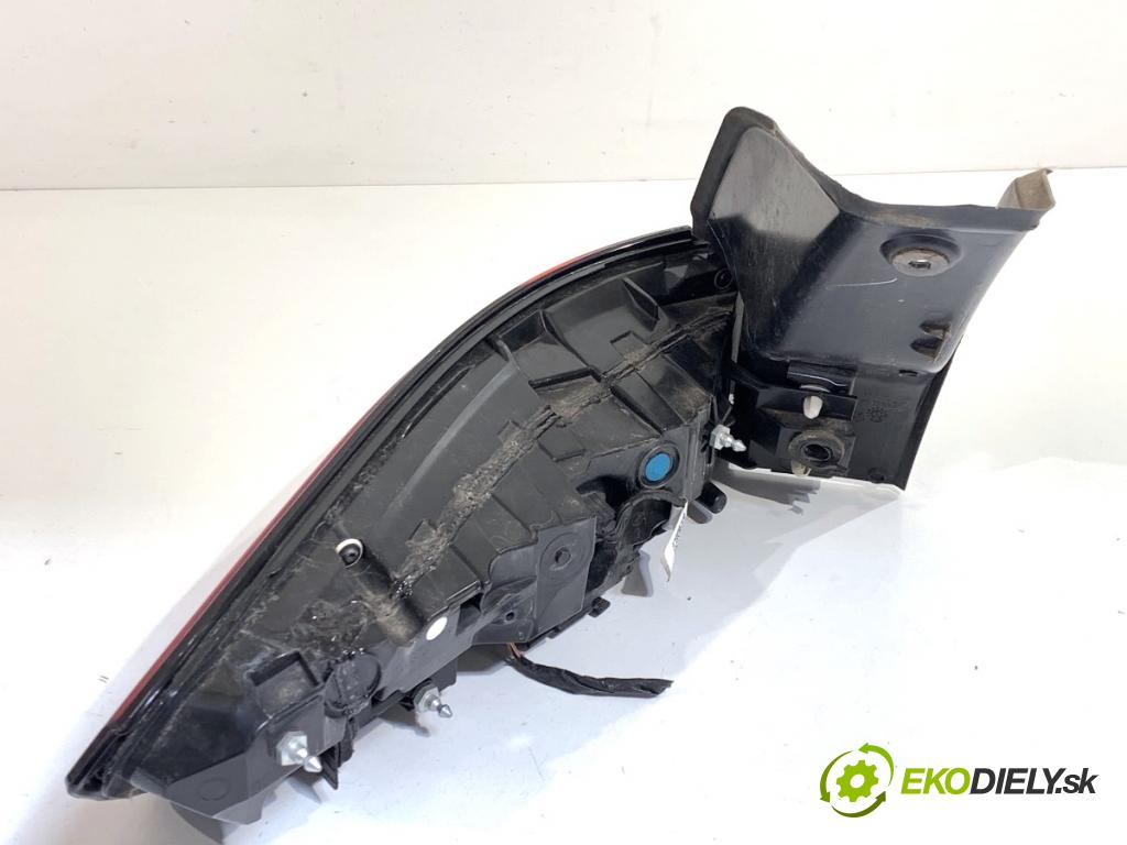 JEEP GRAND CHEROKEE WL SUV 2021 210 kW 3.6 4WD 3604 Svetlo pravy zad F00HTC412203