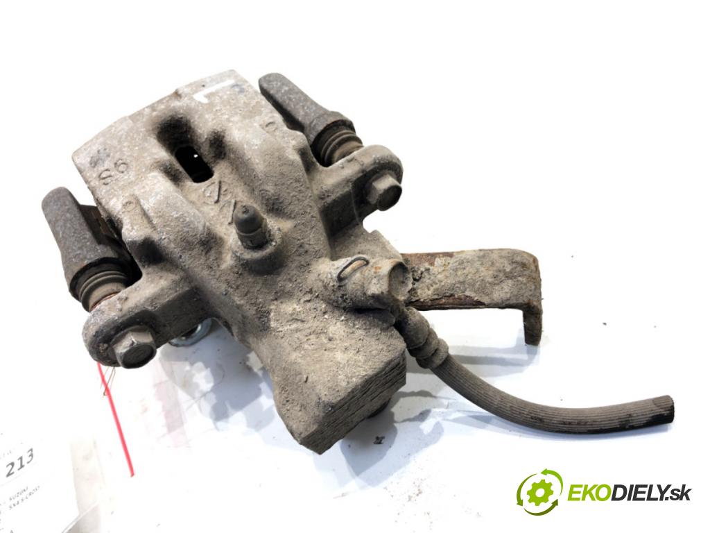 SUZUKI SX4 liftback 2019 103 kW 1.4 T (AKK 414) 1373 brzdič třmen levý zadní část