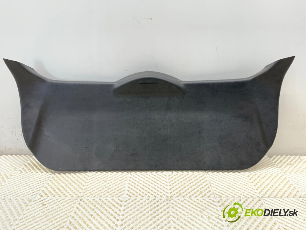 SUZUKI SX4 liftback 2019 103 kW 1.4 T (AKK 414) 1373 tapacír dverí kufra 83770-61M0