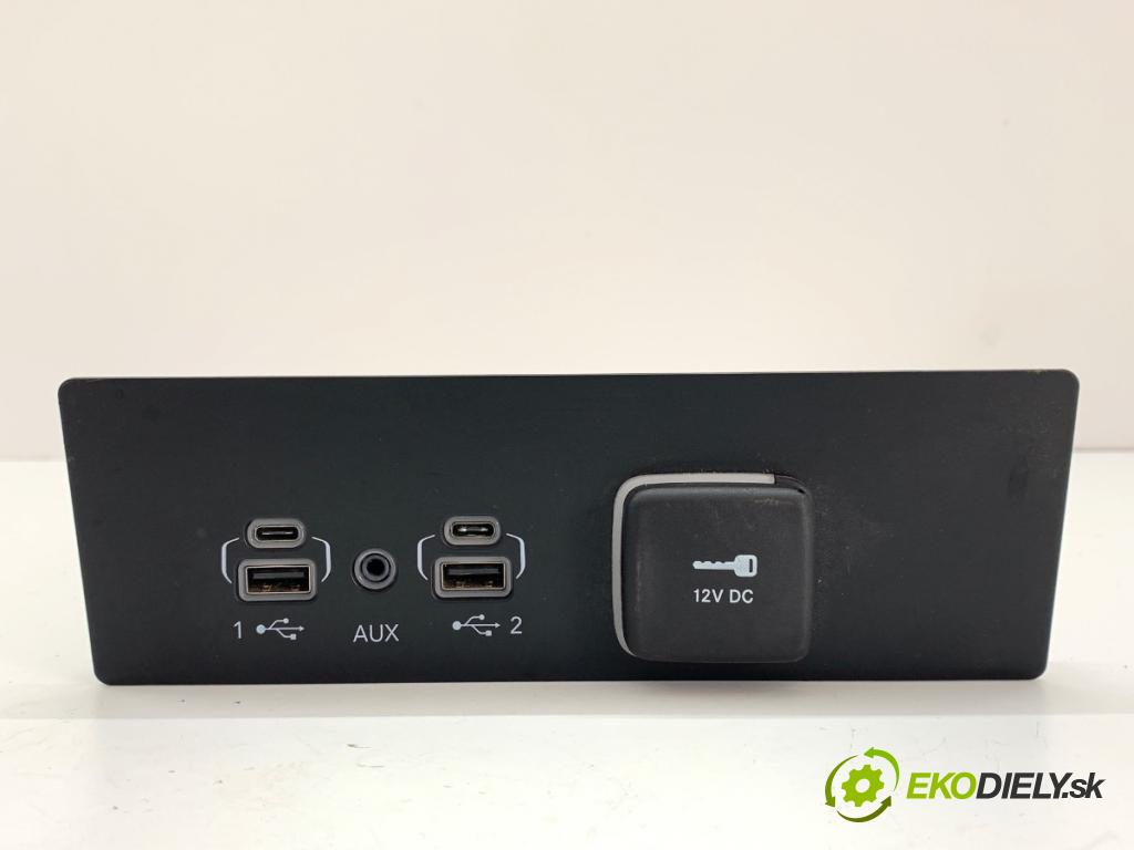 JEEP GRAND CHEROKEE WL SUV 2021 210 kW 3.6 4WD 3604 HNÍZDO: USB P68377882AD