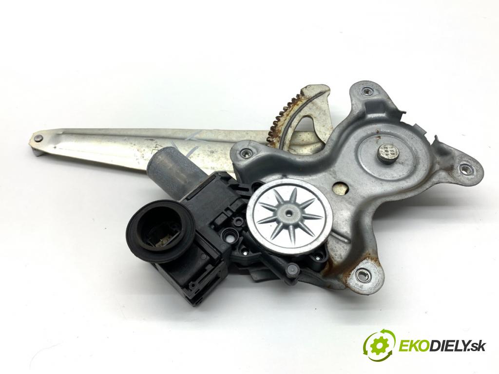 LEXUS CT liftback 2020 100 kW 200h (ZWA10_) 1798 mechanismus okna levý zadní část 85710-60340