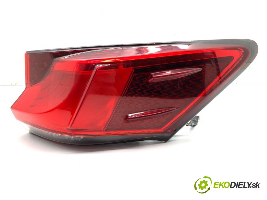 LEXUS CT liftback 2020 100 kW 200h (ZWA10_) 1798 Svetlo pravy zad 