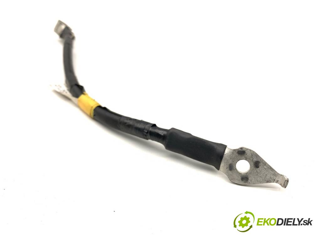 LEXUS CT liftback 2020 100 kW 200h (ZWA10_) 1798 svorka MINUS 82123-76010