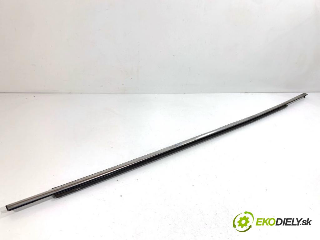 LEXUS CT liftback 2020 100 kW 200h (ZWA10_) 1798 Lišta Sbírání: predný pravy 