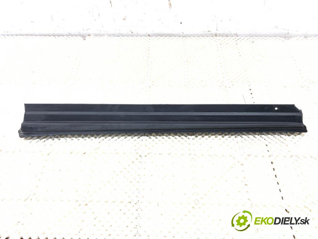LEXUS NX SUV 2015 145 kW 300h AWD (AYZ15) 2494 lišta dveře pravý přední část 75733-78010