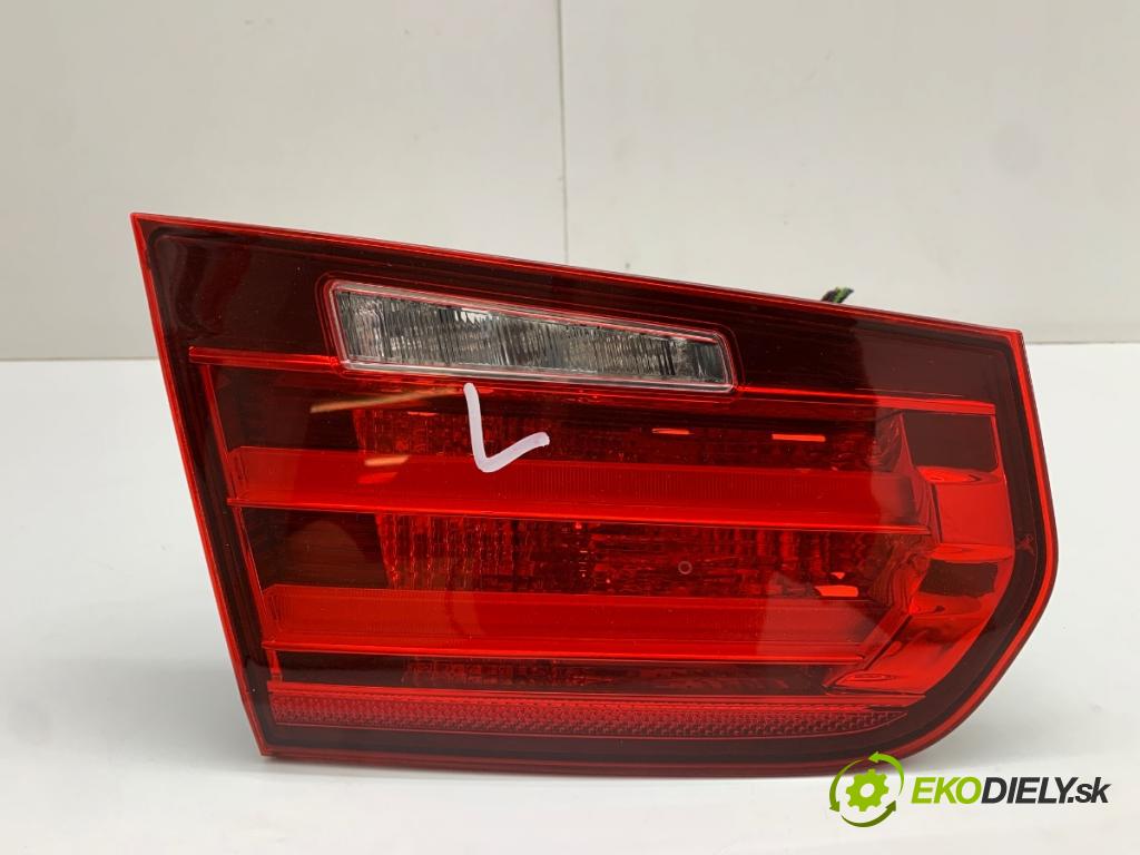 BMW F30 sedan 2014 155 kW 325 d 1995 světlo levý zadní část vnitřní 7371111