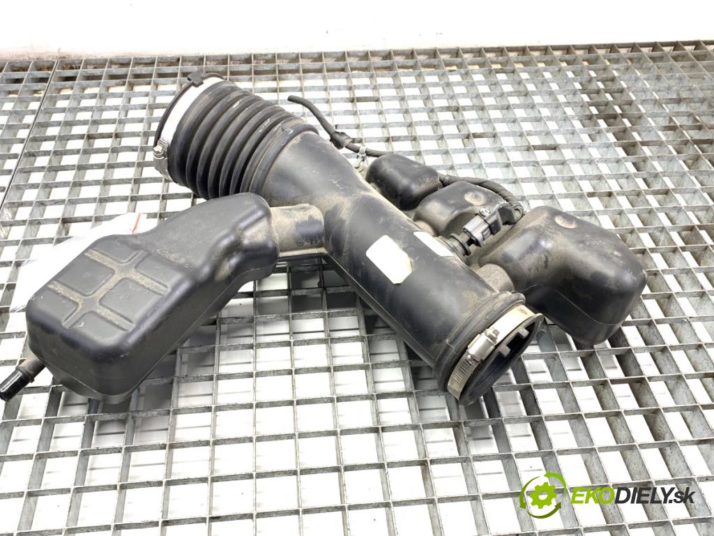 JEEP GRAND CHEROKEE WL SUV 2021 210 kW 3.6 4WD 3604 Rúra vzduchu 68376821AB 68376821AB