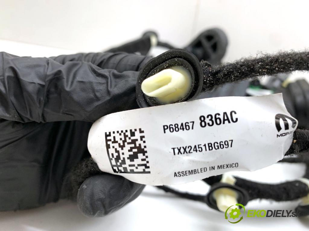 JEEP GRAND CHEROKEE WL SUV 2021 210 kW 3.6 4WD 3604 Káblovačka Dvere predný ľavy P68467836AC