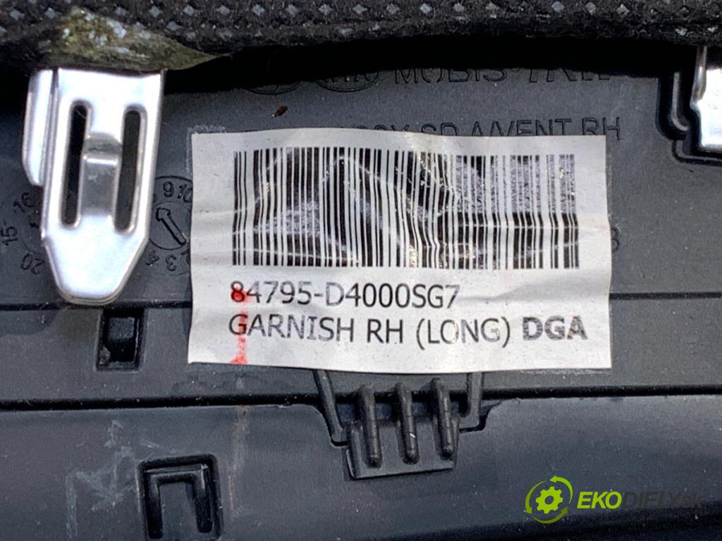 KIA OPTIMA Kombi 2016 104 kW 1.7 CRDi 1685 mří topení pravý přední část 84795-D4000