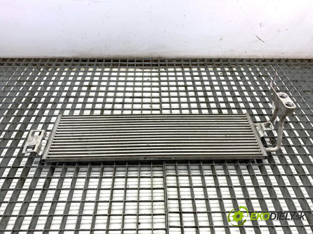 JEEP GRAND CHEROKEE WL SUV 2021 210 kW 3.6 4WD 3604 Chladič oleja T366785-D