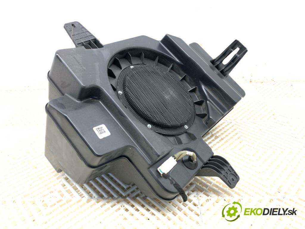 JEEP GRAND CHEROKEE WL SUV 2021 210 kW 3.6 4WD 3604 subwoofer 68459292AC (Audio zariadenie)