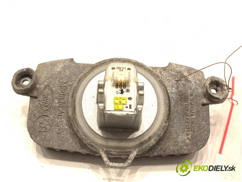 BMW F30 sedan 2014 155 kW 325 d 1995 modul LED 72131140