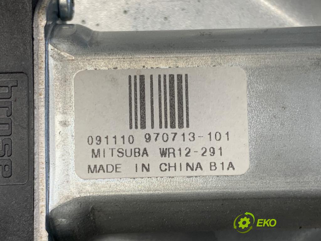 VOLVO V70 III Kombi 2010 170 kW 2.5 T 2521 Mechanizmus okna ľavy predný 970713-101