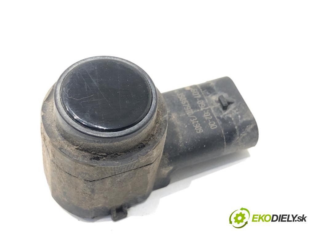 VOLVO V70 III Kombi 2010 170 kW 2.5 T 2521 Snímač PDC 9G92-15K859-DAW 31270913