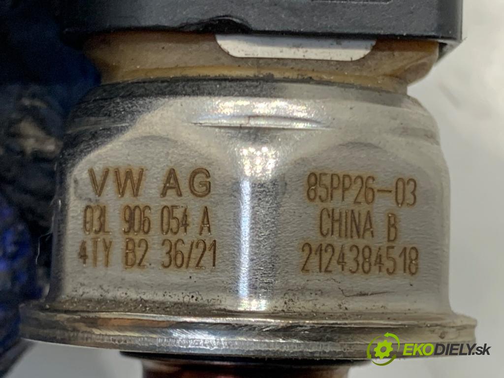 VW SHARAN nadwozie wielkoprzestrzenne (MPV) 2014 103 kW 2.0 TDI 1968 snímač tlaku paliva 03L906054A (Snímač)