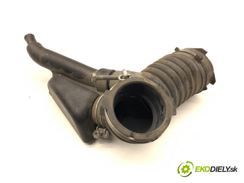 LEXUS CT liftback 2020 100 kW 200h (ZWA10_) 1798 Rúra vzduchu 17880-37190
