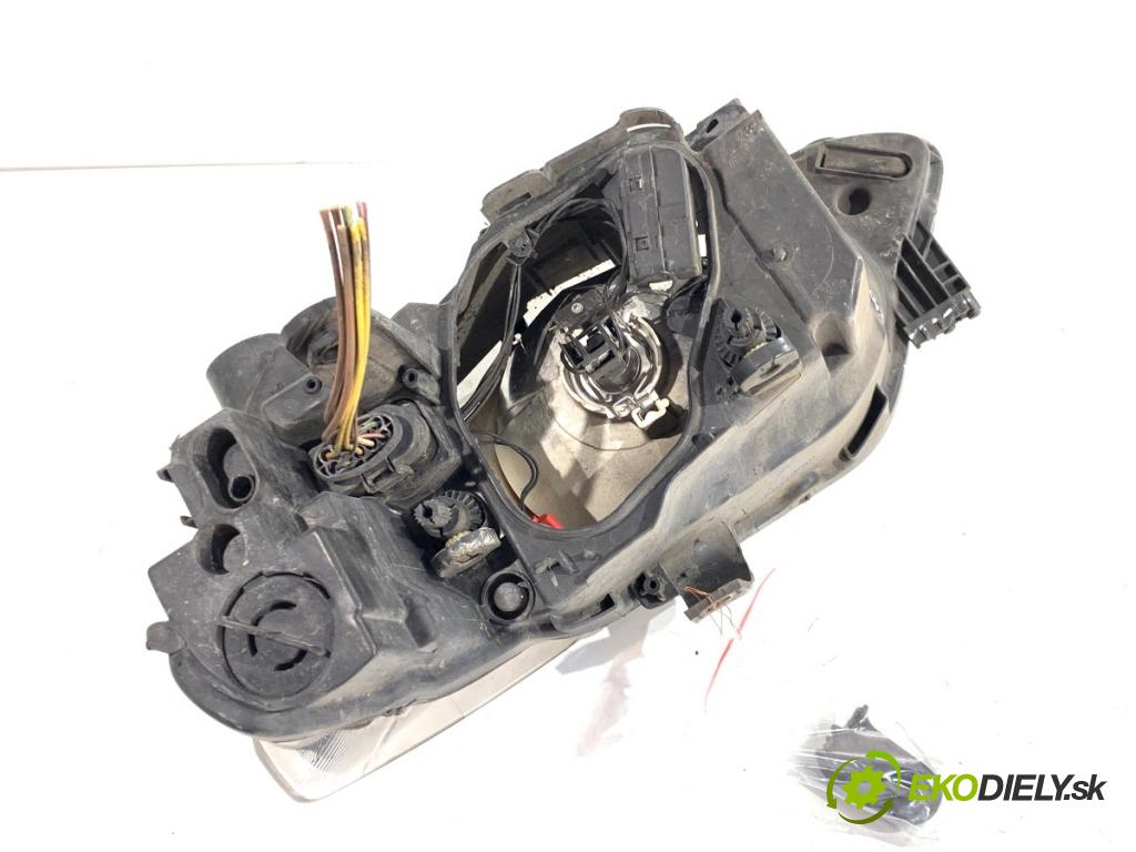 SEAT IBIZA IV liftback 2009 51 kW 1.2 1198 světlomet pravý přední část 6J1941022C