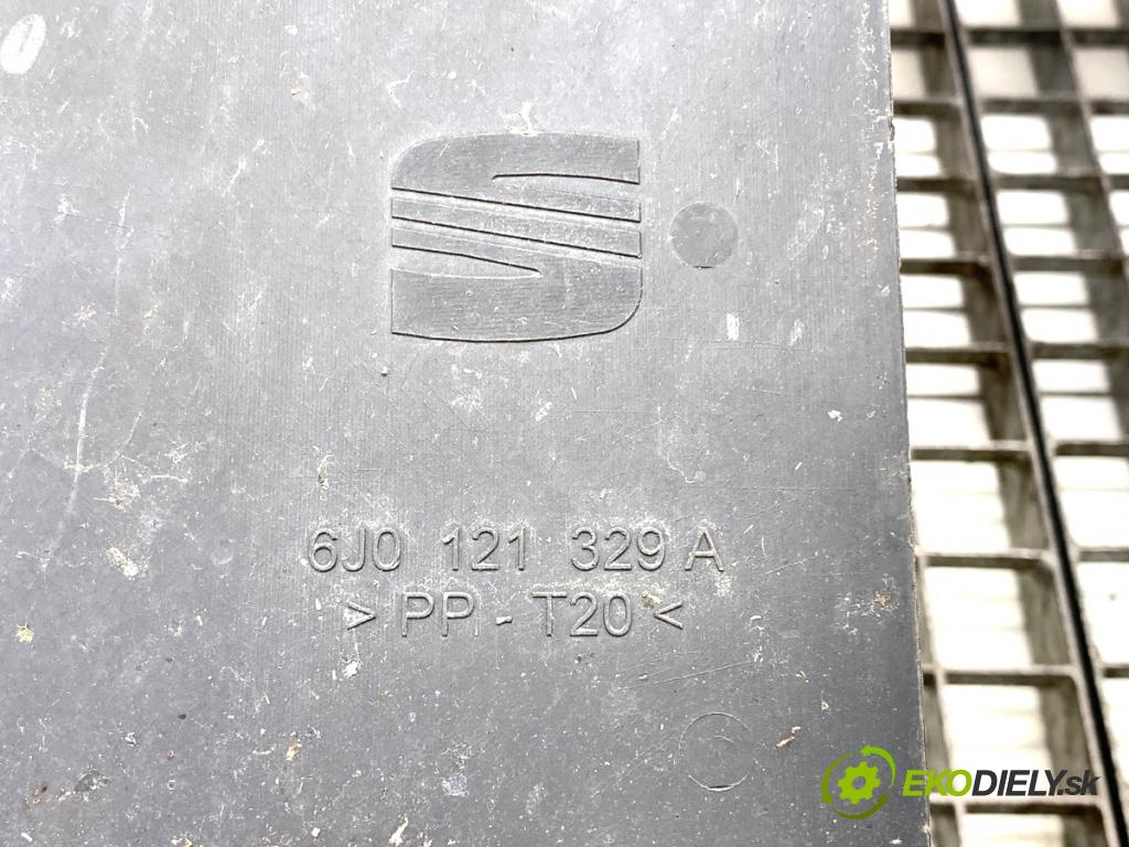 SEAT IBIZA IV liftback 2009 51 kW 1.2 1198 Držiak predný 6J0805588 (Výstuha predná)