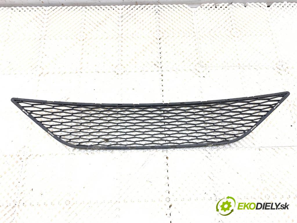 SEAT IBIZA IV liftback 2009 51 kW 1.2 1198 mří nárazníka přední část střední