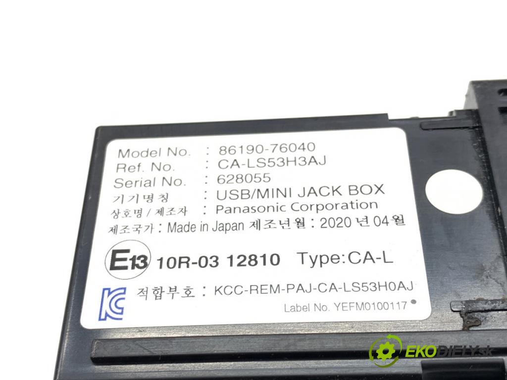 LEXUS CT liftback 2020 100 kW 200h (ZWA10_) 1798 HNÍZDO: USB 86190-76040