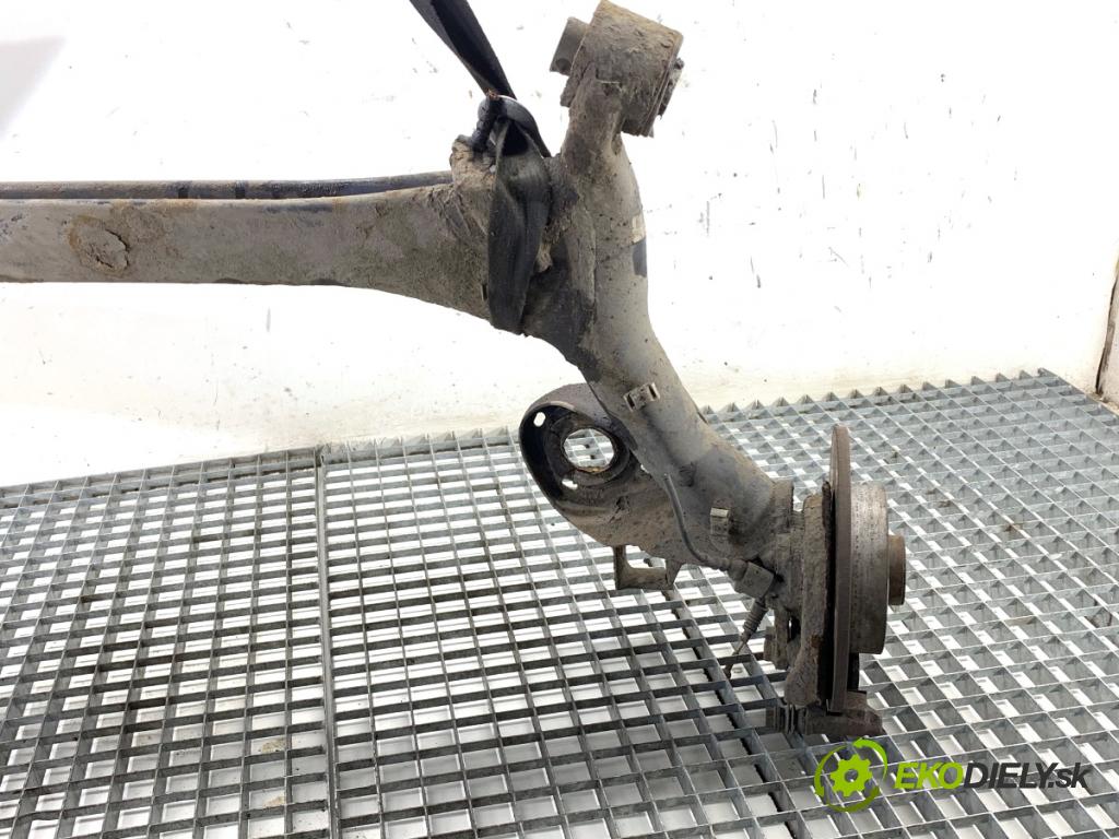 SEAT IBIZA IV liftback 2009 51 kW 1.2 1198 výztuha zadní část