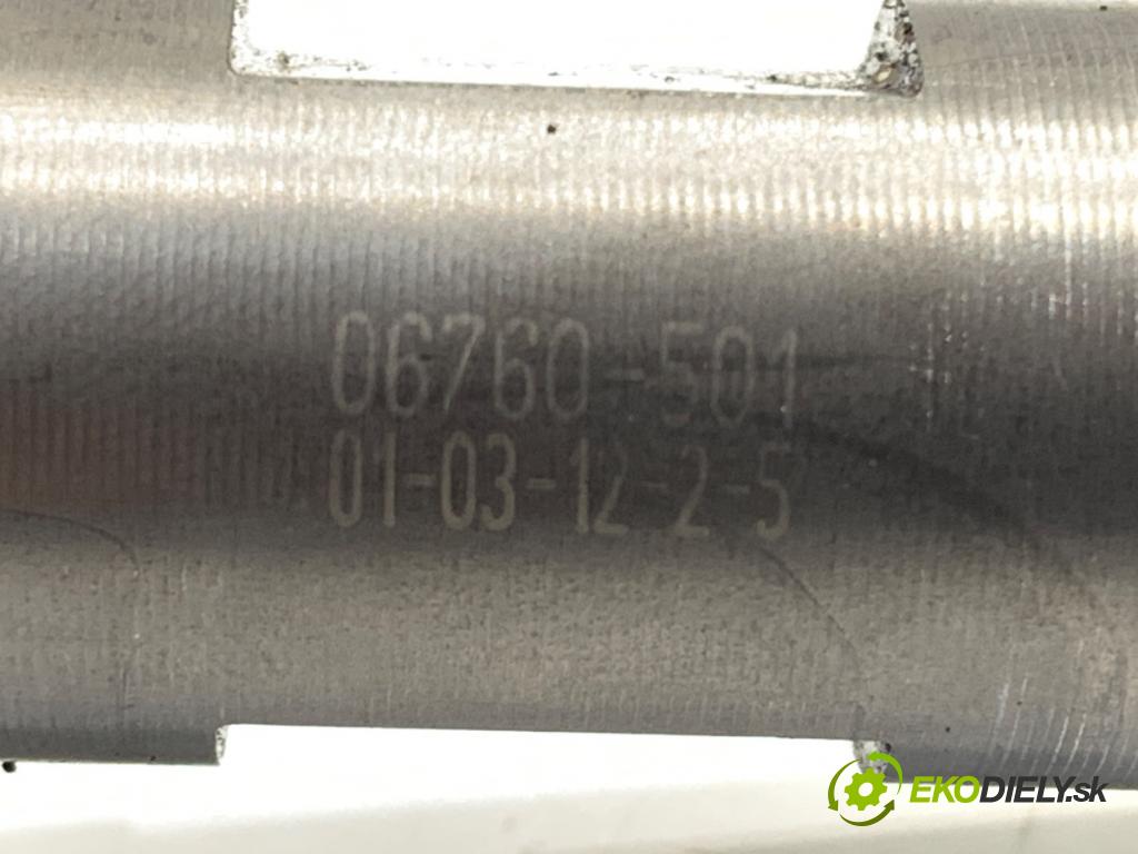 BMW F30 sedan 2012 120 kW 320 d 1995 vstřikovací ventily 06760-501
