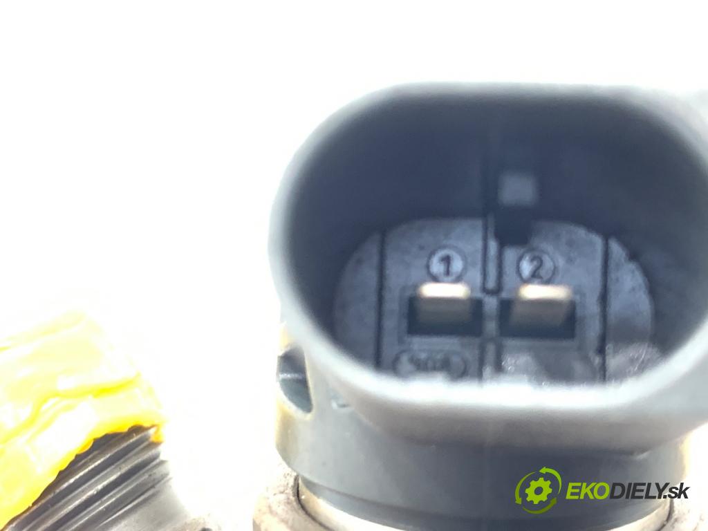 BMW F30 sedan 2012 120 kW 320 d 1995 vstřikovací ventily 06760-501