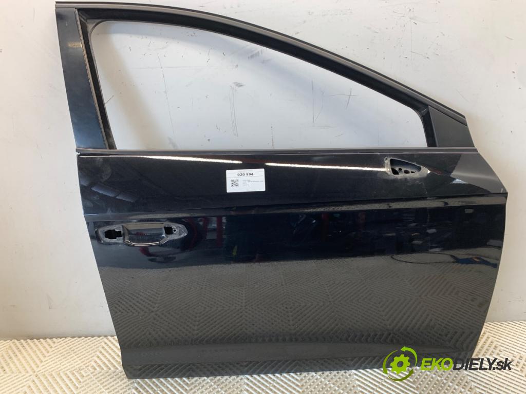 SEAT LEON III Kombi 2015 110 kW 2.0 TDI 1968 Dvere pravy predný LY9T
