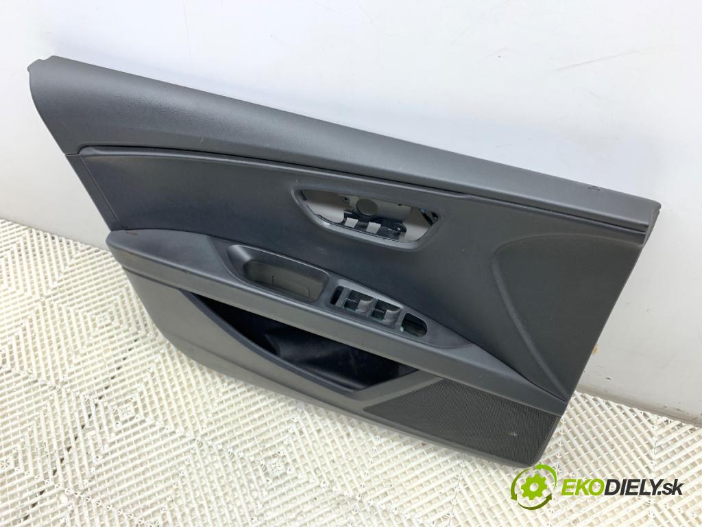 SEAT LEON III Kombi 2015 110 kW 2.0 TDI 1968 ča dveře levý přední část