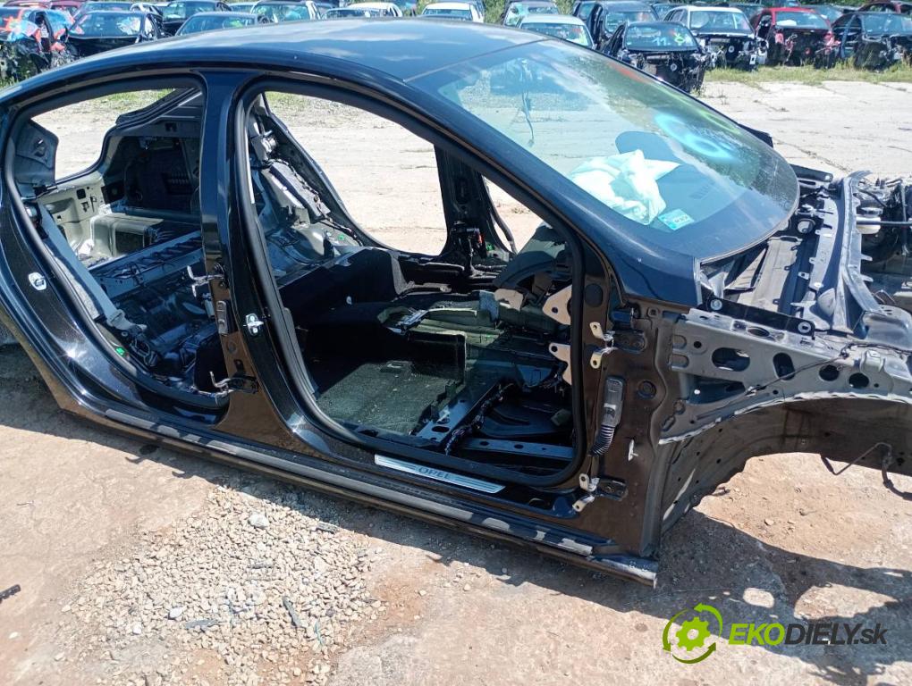 OPEL INSIGNIA B Kombi 2017 121 kW 1.5 (35) 1490 KAROSERIA ČTVRŤÁK blatník práh střecha PODŁUŻNICA