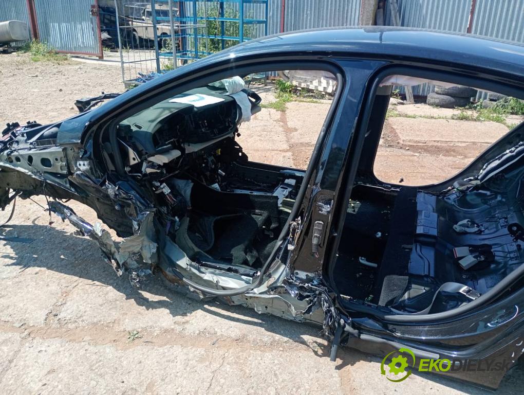 OPEL INSIGNIA B Kombi 2017 121 kW 1.5 (35) 1490 KAROSERIA ČTVRŤÁK blatník práh střecha PODŁUŻNICA