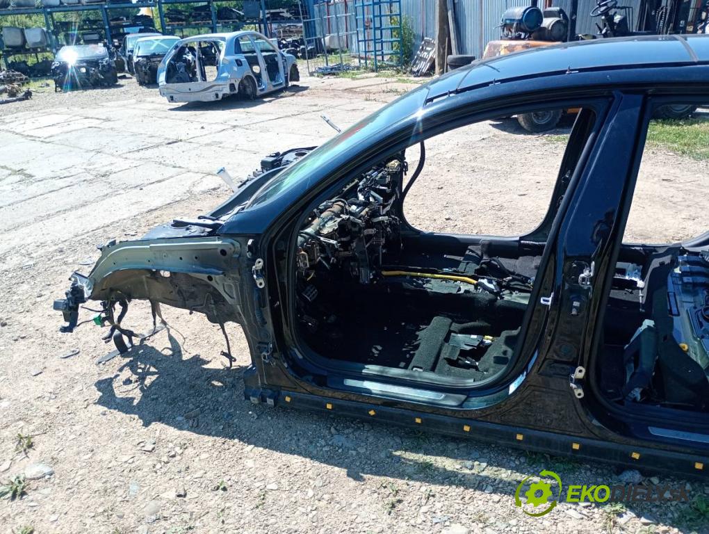 KIA OPTIMA Kombi 2016 104 kW 1.7 CRDi 1685 karoséria ČTVRŤÁK: Blatník prah strecha PODŁUŻNICA