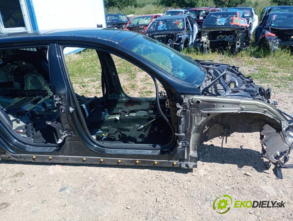 KIA OPTIMA Kombi 2016 104 kW 1.7 CRDi 1685 karoséria ČTVRŤÁK: Blatník prah strecha PODŁUŻNICA